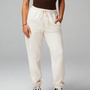 NWOT Fabletics Cozy Fleece Go-To Sweatpant